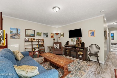 Experience the versatility of this unique Lady's Island property - photo 6