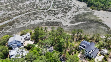 A Rare Waterfront Opportunity on Exclusive Deer Island! Bring - photo 2