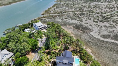 A Rare Waterfront Opportunity on Exclusive Deer Island! Bring - photo 4