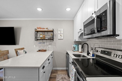 Completely remodeled, this FIRST-FLOOR condo in an OCEANFRONT - photo 6