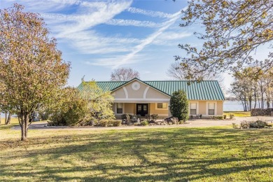 Lake Home For Sale in Corsicana, Texas