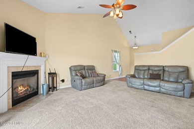 Price improved! Lagoon-front opportunity - ideal for 1st time - photo 9