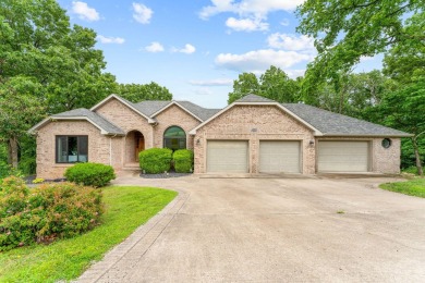 Lake Home For Sale in Shell Knob, Missouri
