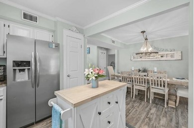 Welcome to Sea-Renity, where timeless architectural charm meets - photo 9