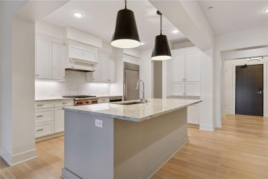 Lake Condo For Sale in Wayzata, Minnesota