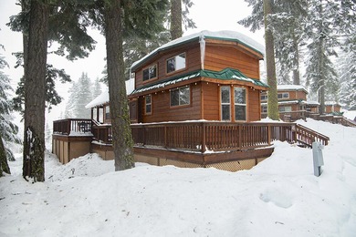 Hyatt Reservoir Home For Sale in Ashland Oregon