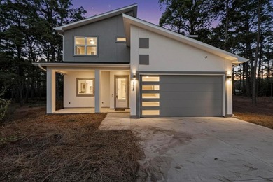 Lake Bastrop Home For Sale in Bastrop Texas