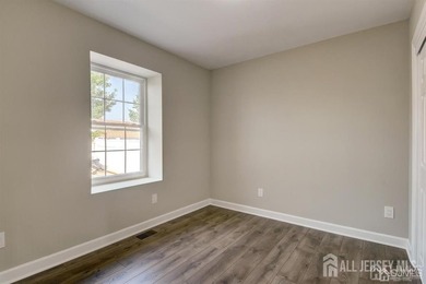 Welcome to this beautiful 5 year new Colonial home featuring a - photo 13