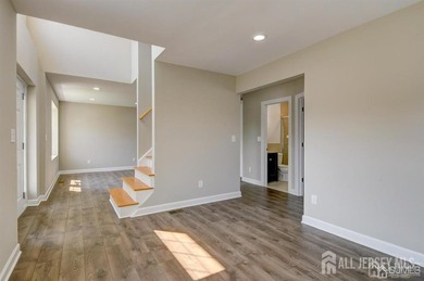 Welcome to this beautiful 5 year new Colonial home featuring a - photo 20