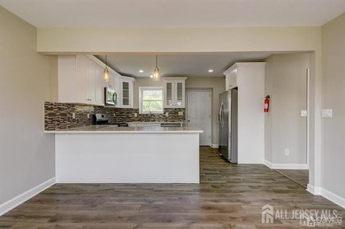 Welcome to this beautiful 5 year new Colonial home featuring a - photo 28