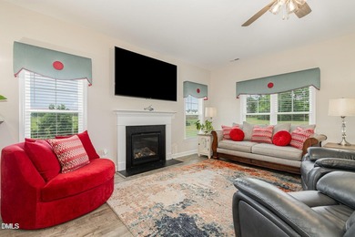 Up to 4,000 in closing cost with acceptable offer. Beautifully - photo 16