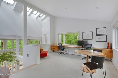 A striking modern retreat where architecture and landscape exist - photo 29