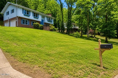 4 Bedrooms | 3 Full Baths | 2,092 Sq. Ft. Updated 4-bedroom - photo 3