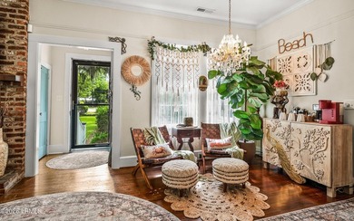 Discover a rare opportunity to own a beautiful 4 bedroom, 4 bath - photo 7
