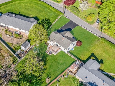 Check out this 3-bedroom ranch in East Patchogue. Home features - photo 5