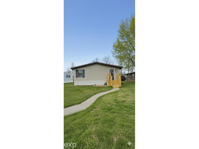 (private lake, pond, creek) Home For Sale in Marysville Michigan