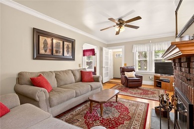 Welcome to this lovingly maintained 3-bedroom, 1.5-bath home in - photo 6