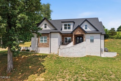 Timeless Craftsmanship Meets Modern Luxury on 1.2 Acres. Prepare - photo 1