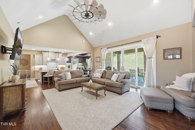Timeless Craftsmanship Meets Modern Luxury on 1.2 Acres. Prepare - photo 8