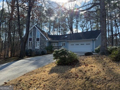 Lake Tara / Treasure Lake Home For Sale in Villa Rica Georgia