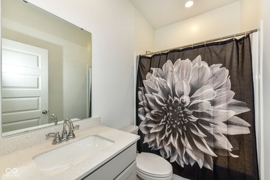 Welcome to this stunning 6-bedroom, 3.5-bath home-you truly have - photo 14