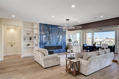 Discover this exquisite 1-story residence in Siena, a - photo 6