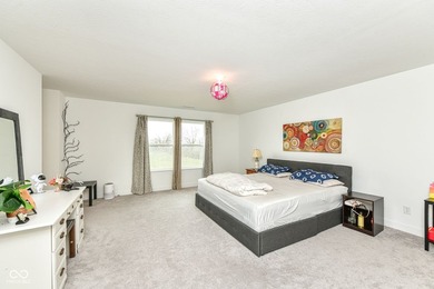 Welcome to this stunning 6-bedroom, 3.5-bath home-you truly have - photo 20