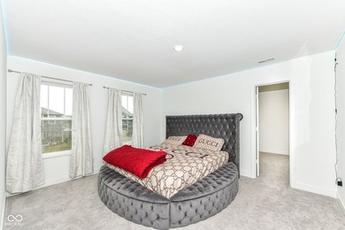 Welcome to this stunning 6-bedroom, 3.5-bath home-you truly have - photo 26