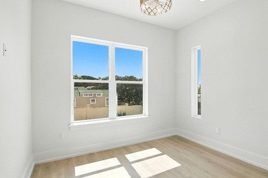 *HIGHLY Motivated Seller!* Just less than a quarter mile from - photo 29