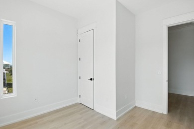 *HIGHLY Motivated Seller!* Just less than a quarter mile from - photo 30