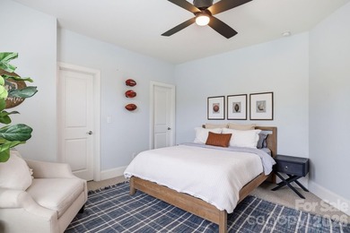 Impressive 5 Bedroom Home on Springfield Golf Course in a - photo 31