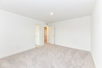 Welcome to this stunning 6-bedroom, 3.5-bath home-you truly have - photo 32