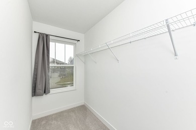 Welcome to this stunning 6-bedroom, 3.5-bath home-you truly have - photo 33