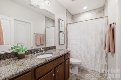 Impressive 5 Bedroom Home on Springfield Golf Course in a - photo 34