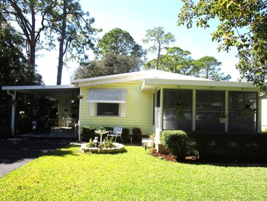 Mid Florida Lakes Area Home For Sale in Leeesburg Florida