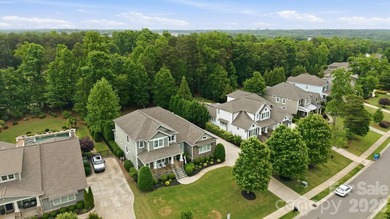 Impressive 5 Bedroom Home on Springfield Golf Course in a - photo 47
