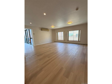Welcome to this stunning newly renovated penthouse residence in - photo 13