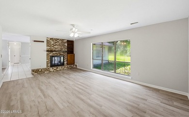 Recently renovated 3BR/2BA home in the Mink Point neighborhood! - photo 5