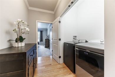 Welcome to this beautifully upgraded ranch end-unit townhome - photo 16