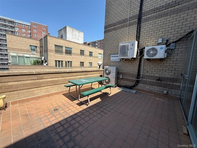 Welcome to this stunning newly renovated penthouse residence in - photo 16