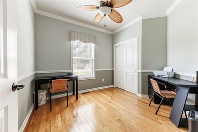 Welcome to this beautifully upgraded ranch end-unit townhome - photo 21