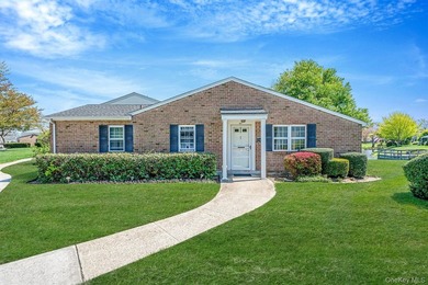 Welcome to 47 Harbor N, Amityville - a rare opportunity to enjoy - photo 1
