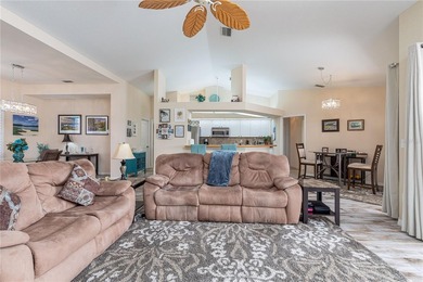 MOVE-IN READY, FURNISHED PGI HOME W/STUNNING GOLF COURSE VIEWS & - photo 22