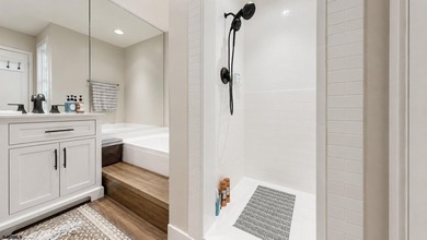 Nestled within the established and sought-after Fischer Woods - photo 22