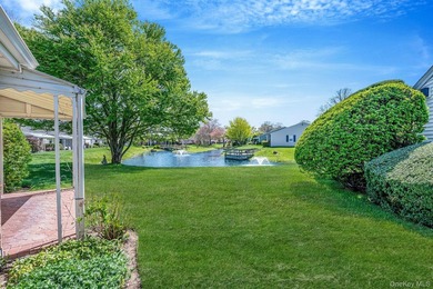 Welcome to 47 Harbor N, Amityville - a rare opportunity to enjoy - photo 3