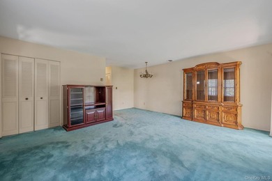 Welcome to 47 Harbor N, Amityville - a rare opportunity to enjoy - photo 8