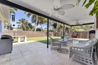 Completely renovated and move-in ready! This stunning 3-bedroom - photo 31