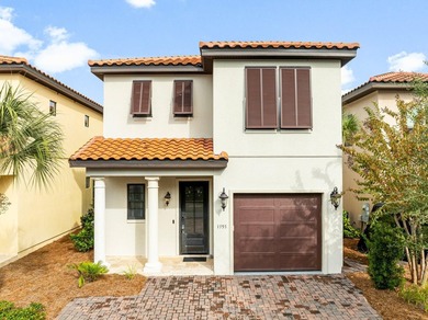 Welcome to this stunning Mediterranean-style retreat in the - photo 4