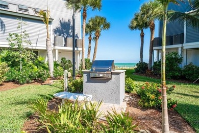 Perched at the northernmost point of Captiva Island, Lands End - photo 49