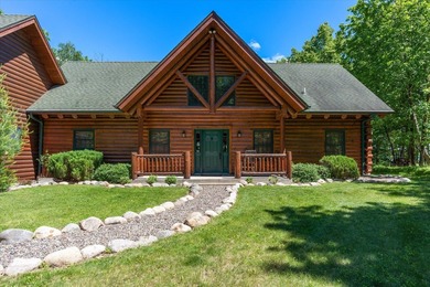 Experience authentic *up north* with this furnished 3-bedroom - photo 6